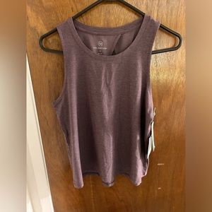 We wander- we flex Lena cropped performance top  dark purple-new with tags